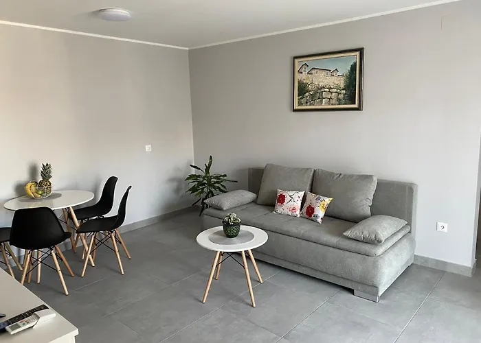 House Apartman